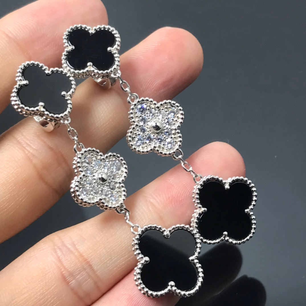 [Spark]CLOVER 3 MOTIF DIAMOND ONYX SILVER EARRINGS