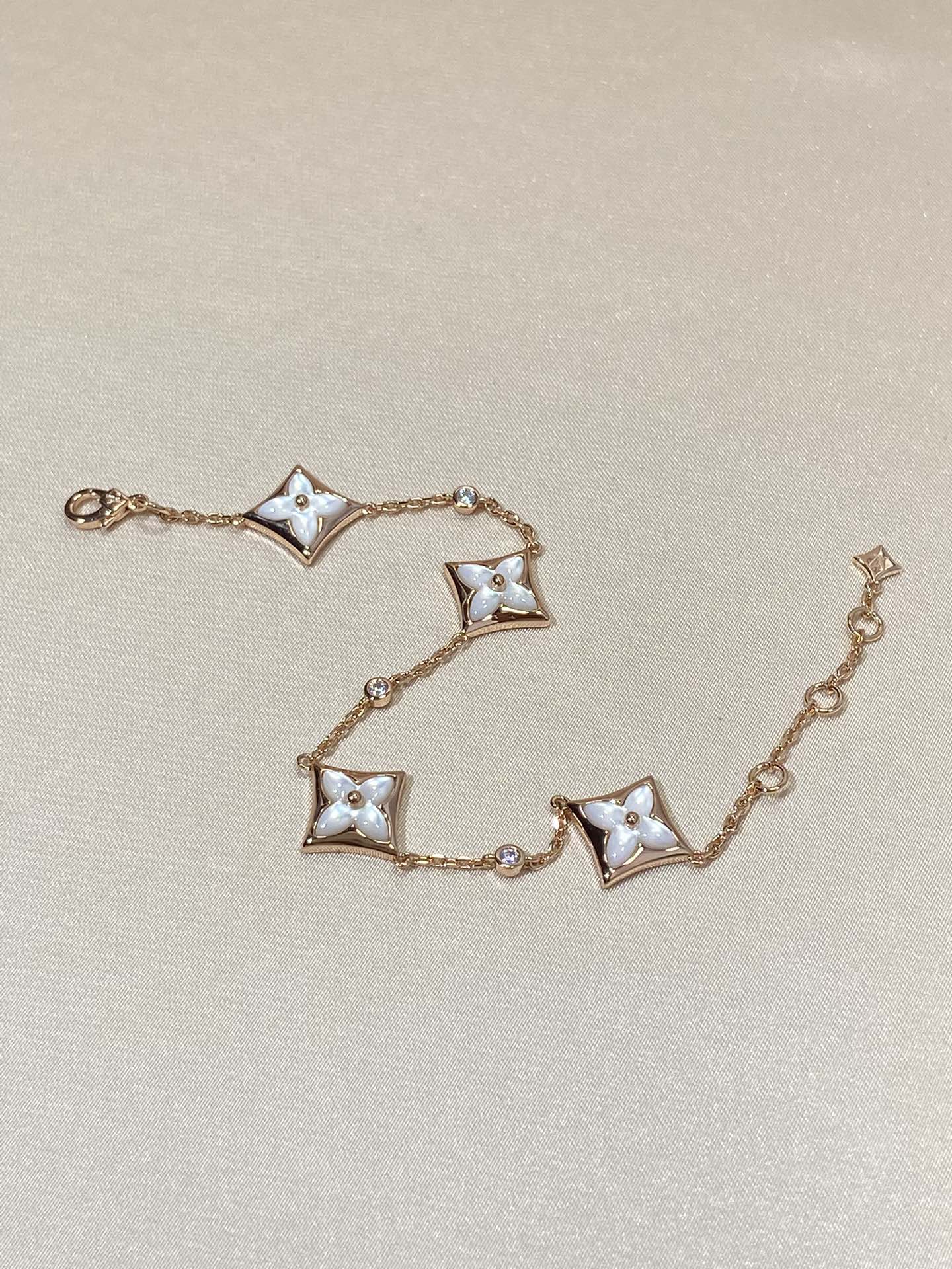 [Spark]STAR 4 MOTIF MOP DIAMOND PINK GOLD BRACELET