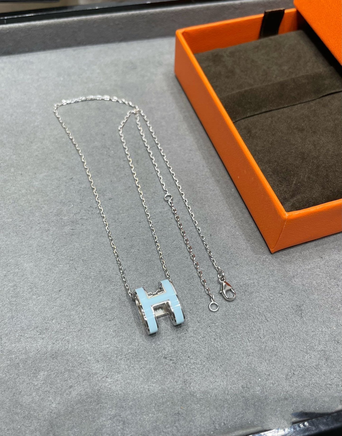 [Spark]POP H SKY BLUE NECKLACE