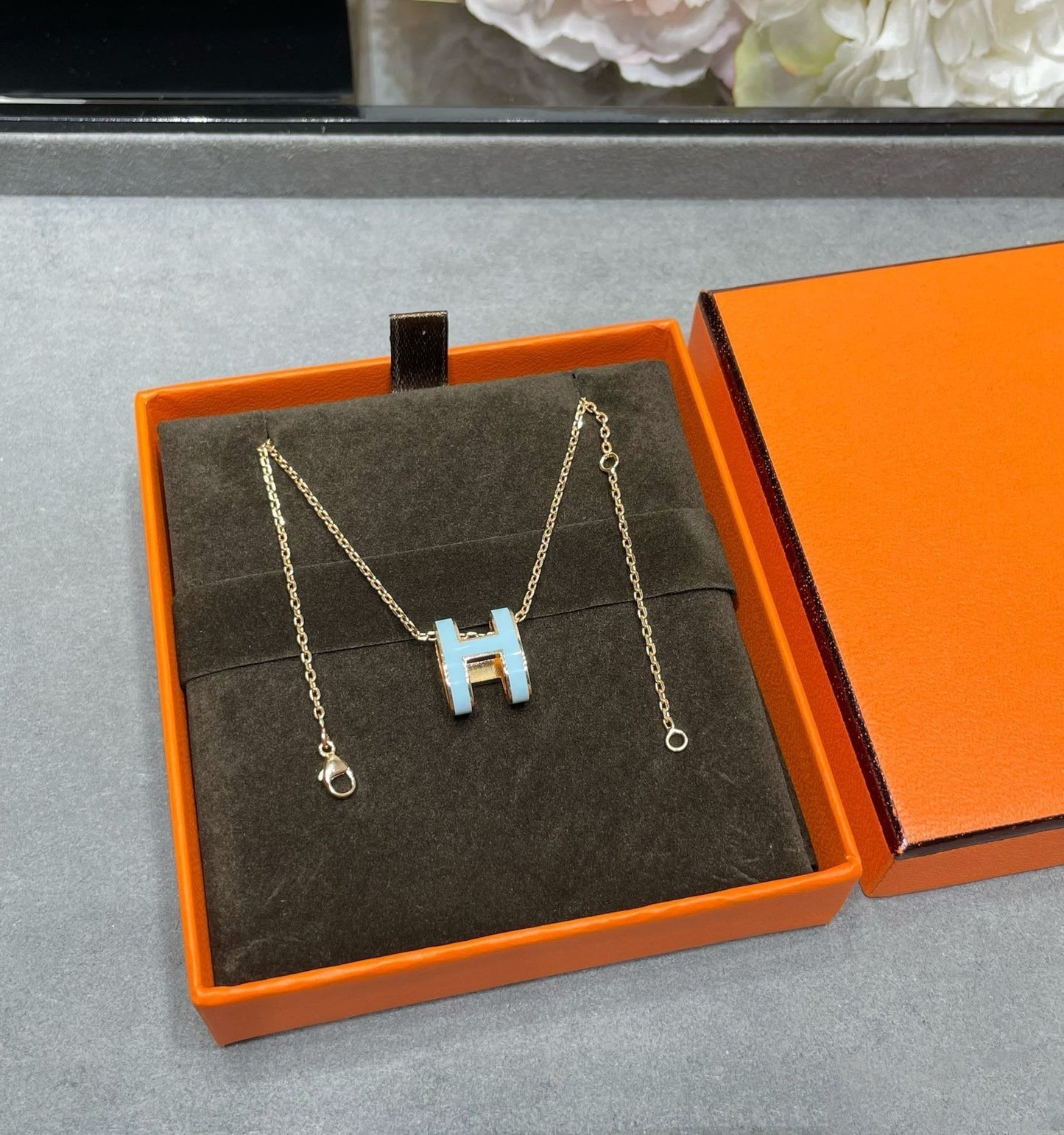 [Spark]POP H SKY BLUE NECKLACE