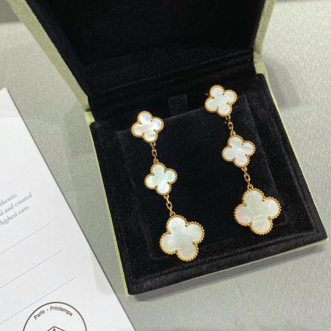 [Spark]CLOVER MOP 3 MOTIFS GOLD EARRINGS