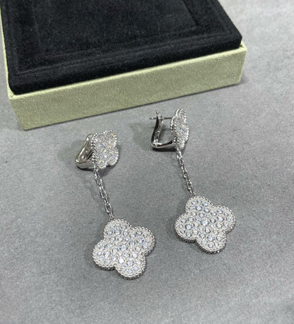 [Spark]CLOVER 2 MOTIFS DIAMOND PAVED SILVER EARRINGS