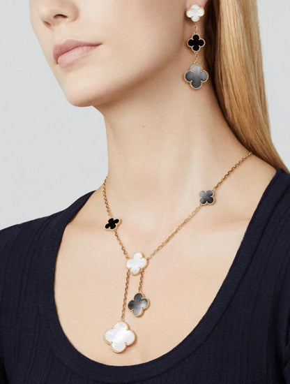 [Spark]CLOVER 3 MOTIF MOP ONYX DARK MOP PINK GOLD EARRINGS