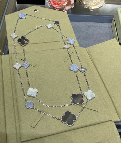 [Spark]CLOVER 16 MOTIF CHALCEDONY MOP SILVER NECKLACE