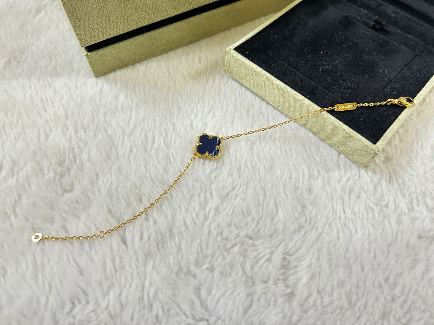 [Spark]CLOVER 1 MOTIF PIETERSITE BRACELET
