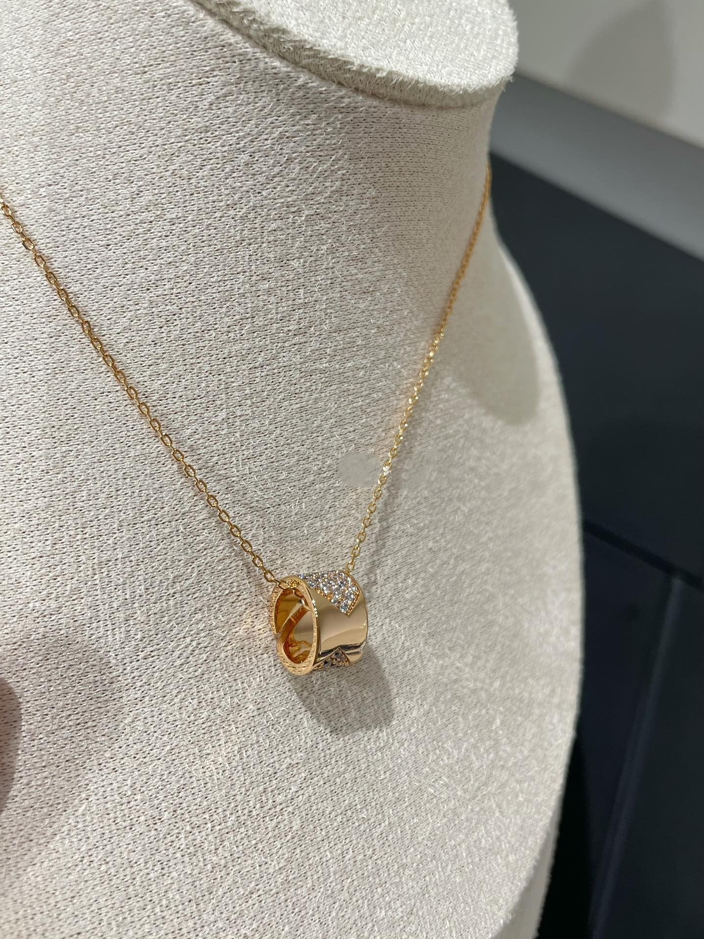 [Spark]LIENS EVIDENCE DIAMOND PAVED NECKLACE
