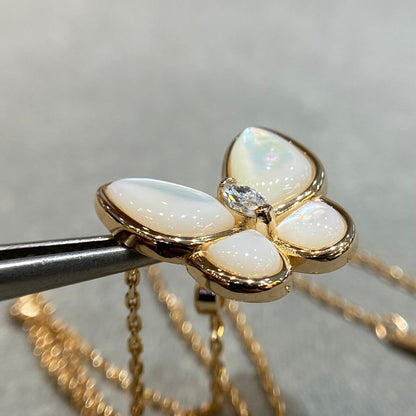 [Spark]BUTTERFLY MOP DIAMOND NECKLACE
