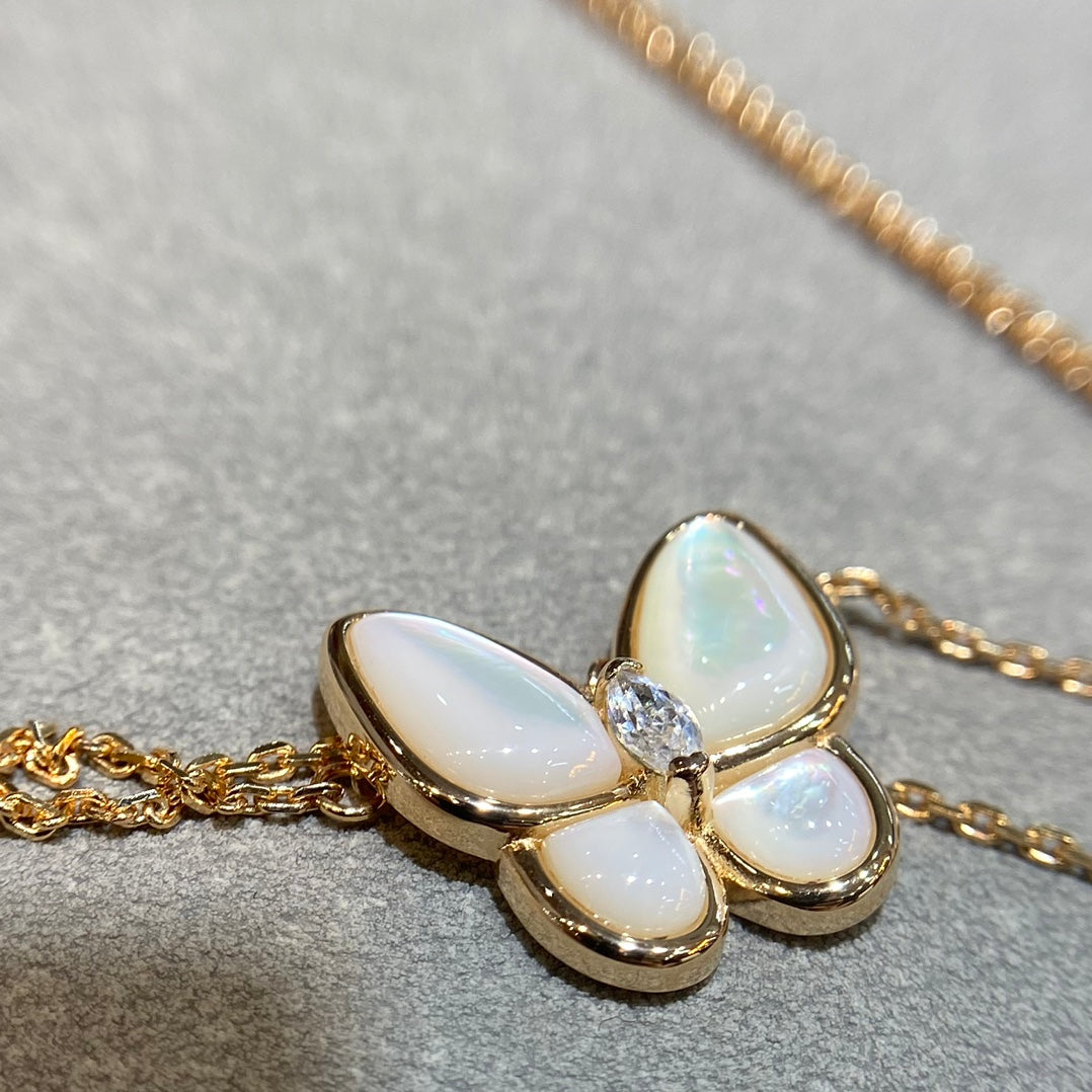[Spark]BUTTERFLY MOP DIAMOND NECKLACE