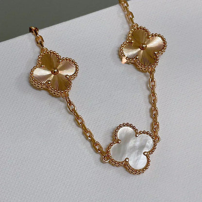 [Spark]CLOVER WHITE PEARL MOP 5 MOTIF BRACELET COLLECTION