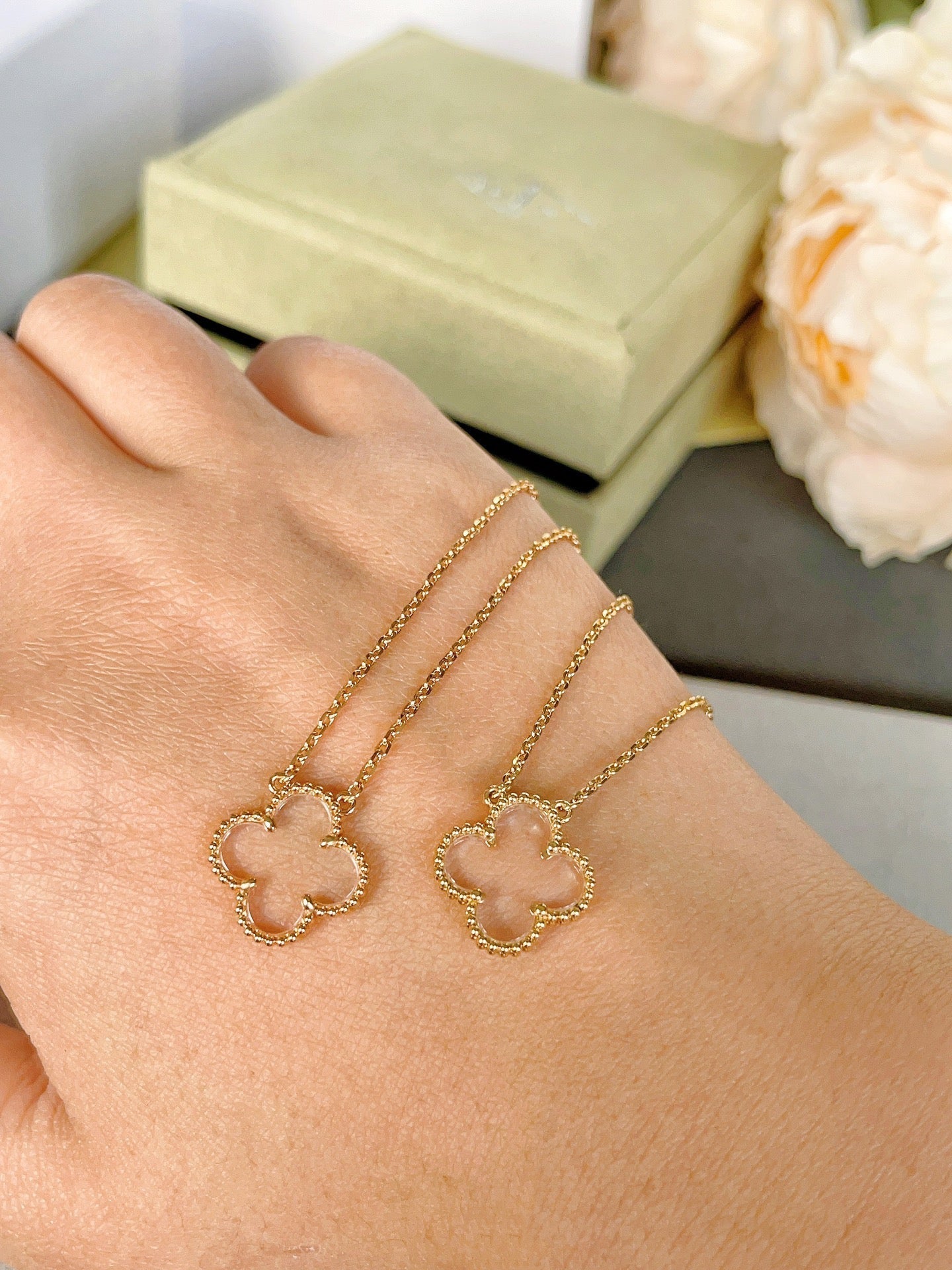 [Spark]CLOVER ROCK CRYSTAL Spark GOLD NECKLACE