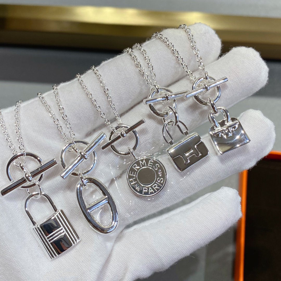 [Spark]CONSTANCE PEDANT SILVER NECKLACE