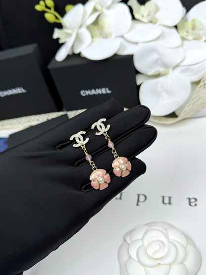 [Spark]26C Pink Camellia Enamel Pendant with Double C Earrings