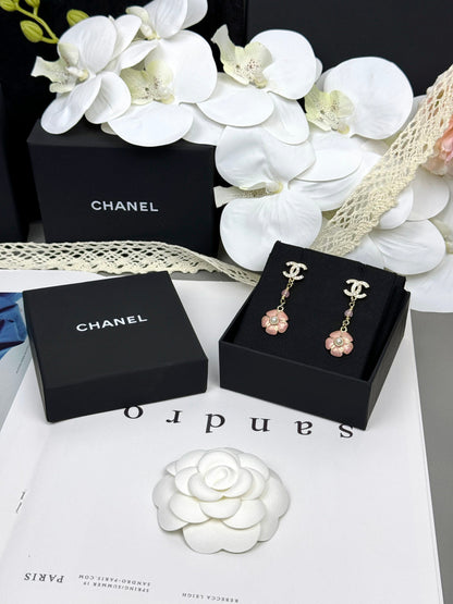 [Spark]26C Pink Camellia Enamel Pendant with Double C Earrings