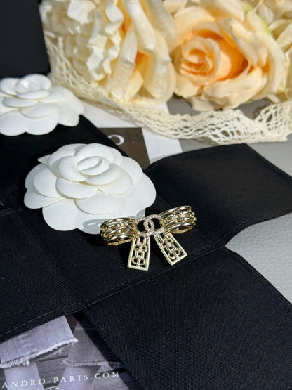 [Spark]25K Hollow Bow Brooch