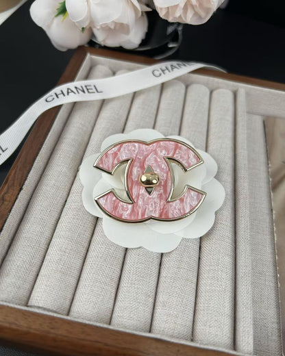 [Spark]Pink Resin Classic Brooch 5cm