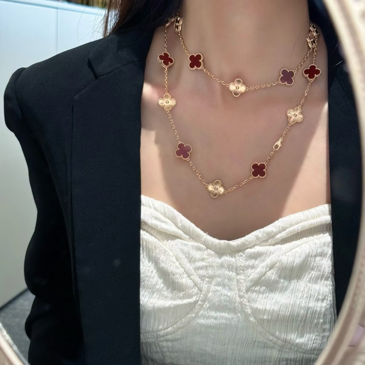 [Spark]CLOVER 20 MOTIFS LASER CARNELIAN NECKLACE