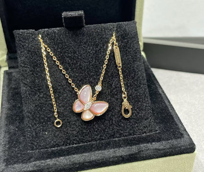 [Spark]BUTTERFLY PINK MOTHER-OF-PEARL DIAMOND NECKLACE