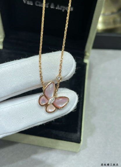 [Spark]BUTTERFLY PINK MOTHER-OF-PEARL DIAMOND NECKLACE
