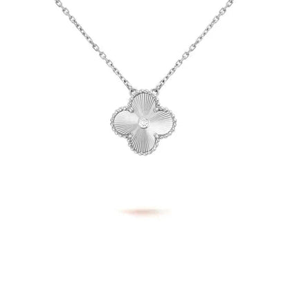 [Spark]CLOVER  15MM DIAMOND LASER NECKLACE SILVER