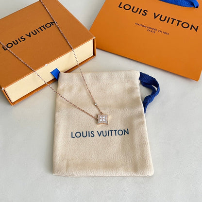 [Spark]ROSE GOLD DIAMOND NECKLACE