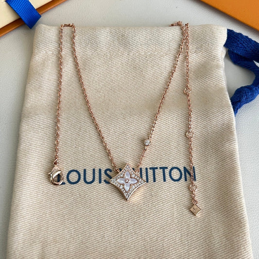 [Spark]ROSE GOLD DIAMOND NECKLACE