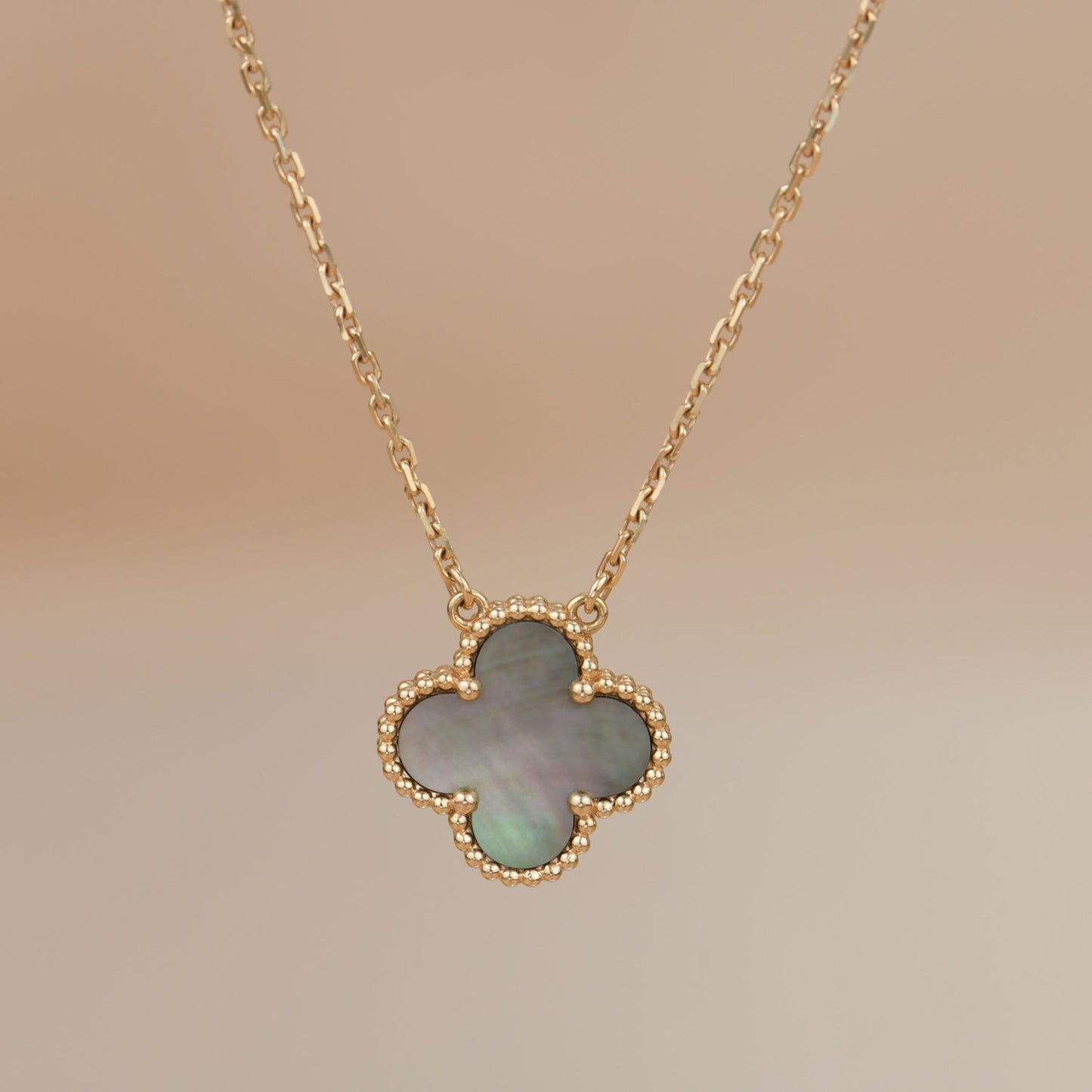 [Spark]CLOVER 15MM  GRAY MOTHER OF PEARL NECKLACE