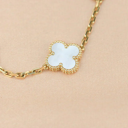 [Spark]CLOVER WHITE PEARL MOP 5 MOTIF BRACELET COLLECTION