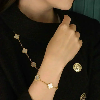 [Spark]CLOVER WHITE PEARL MOP 5 MOTIF BRACELET COLLECTION
