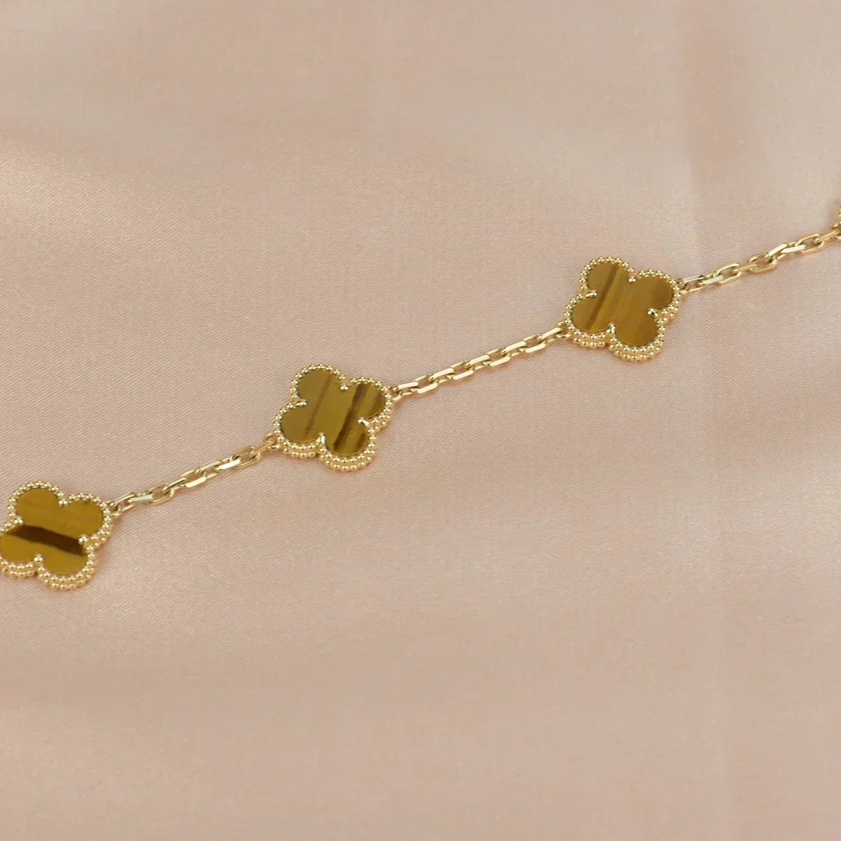 [Spark] CLOVER 5 MOTIFS TIGER EYE BRACELET COLLECTION