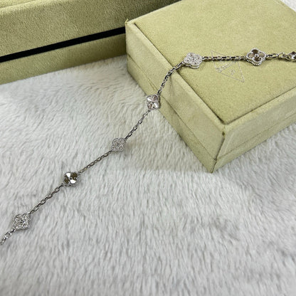 [Spark]CLOVER 6 MOTIF DIAMOND LASER BRACELET-w