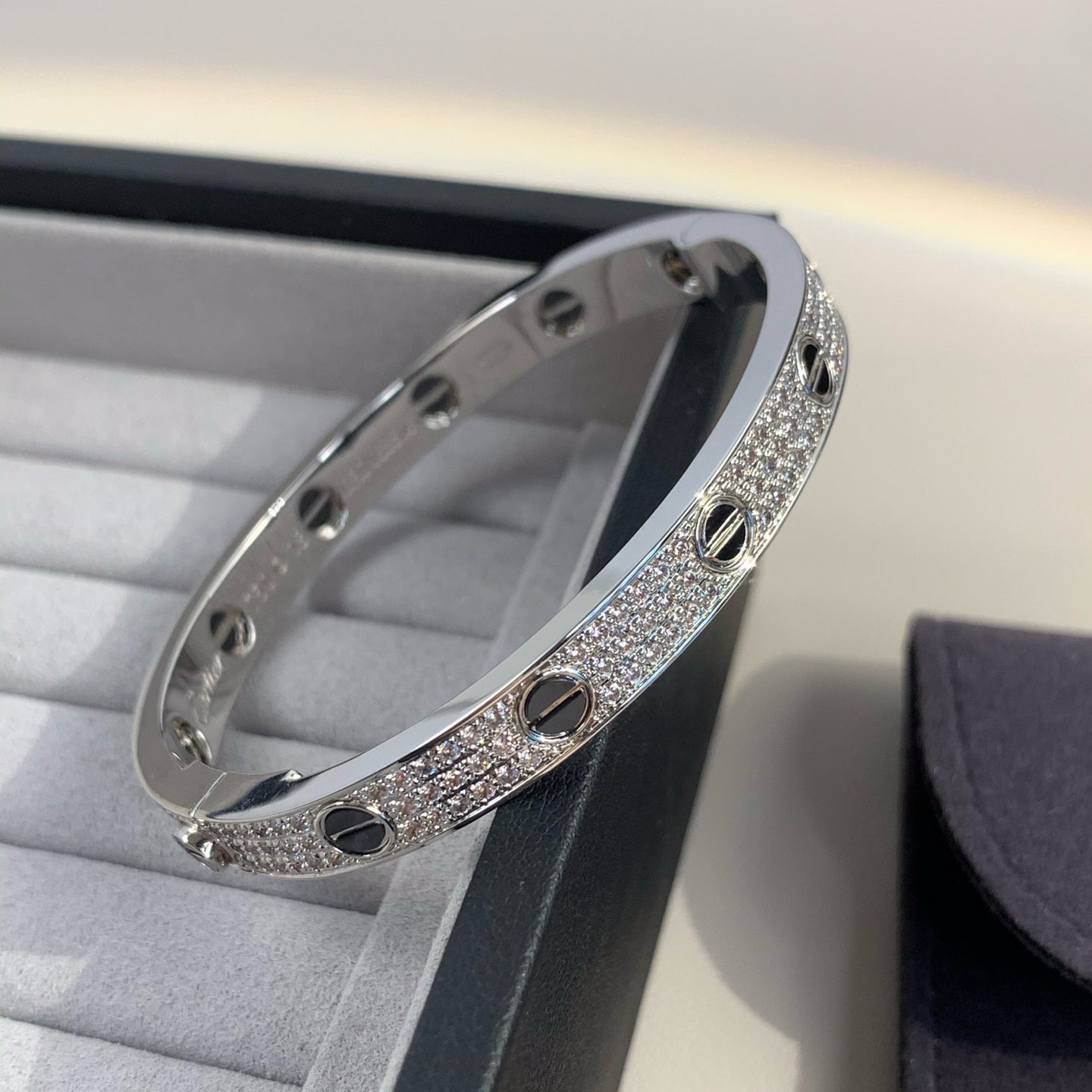 [Spark]LOVE BRACELET 6.1MM DIAMOND-PAVED CERAMIC