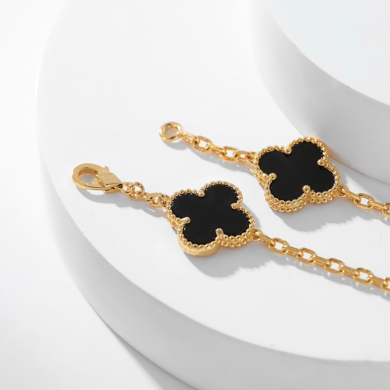[Spark]CLOVER 10 MOTIFS ONYX NECKLACE