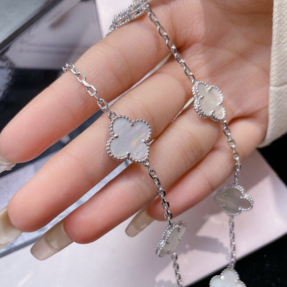 [Spark]CLOVER 10 MOTIFS WHITE MOTHER OF PEARL NECKLACE