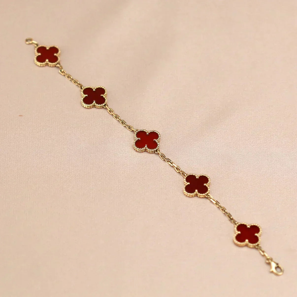 [Spark] CLOVER 5 MOTIF RED CORNELIAN BRACELET COLLECTION