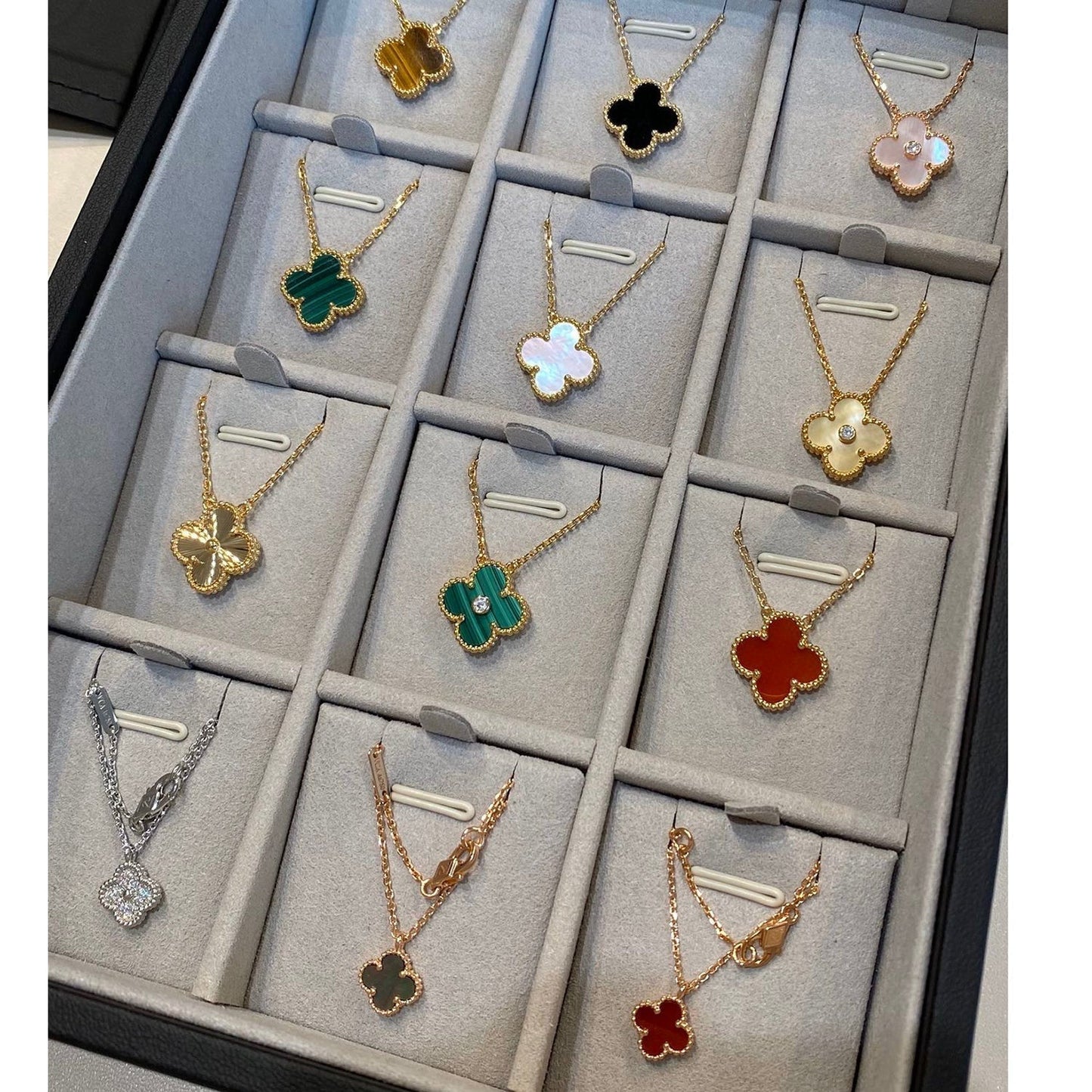 [Spark]CLOVER 15MM LASER NECKLACE SILVER