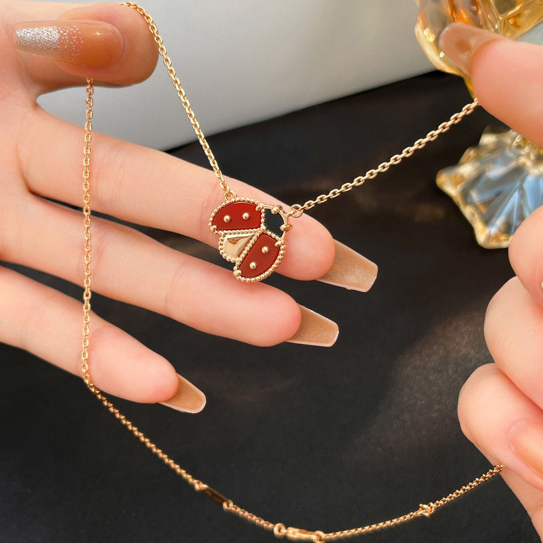 [Spark]LUCKY  CARNELIANS LADYBUG NECKLACE