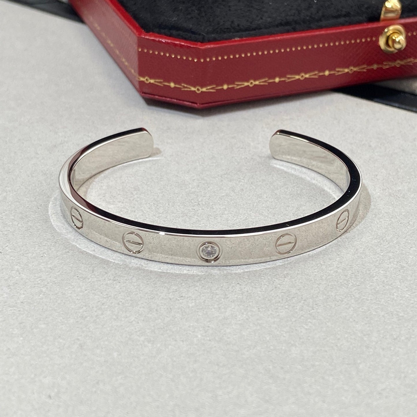 [Spark]LOVE BRACELET 6.1MM 1 DIAMOND OPEN CUFF