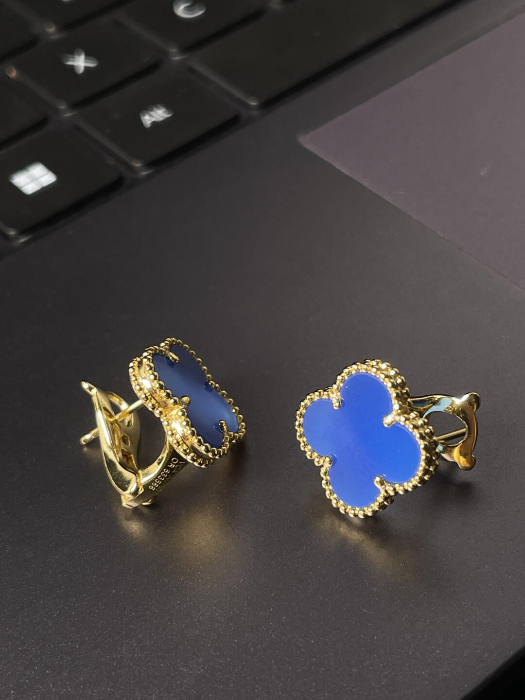 [Spark] CLOVER LARGE (20mm) 1 MOTIFS BLUE MOP STUD EARRINGS