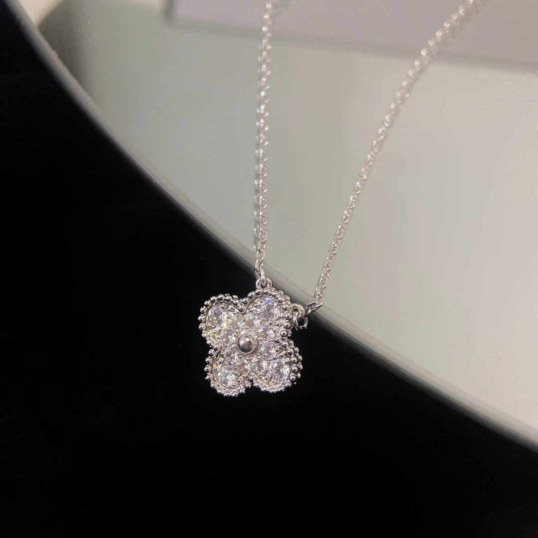 [Spark]CLOVER 15MM DIAMOND SINGLE FLOWER NECKLACE