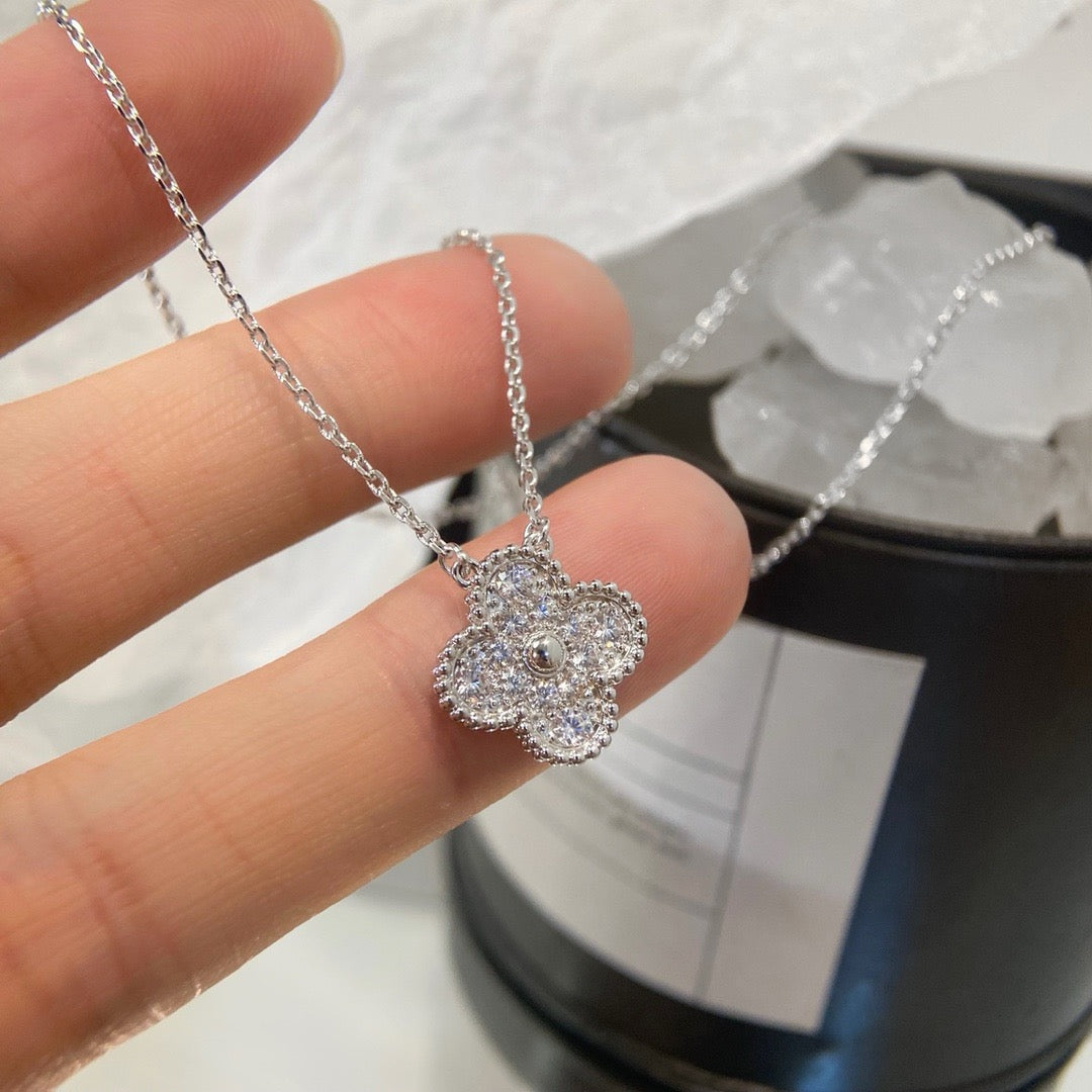 [Spark]CLOVER 15MM DIAMOND SINGLE FLOWER NECKLACE