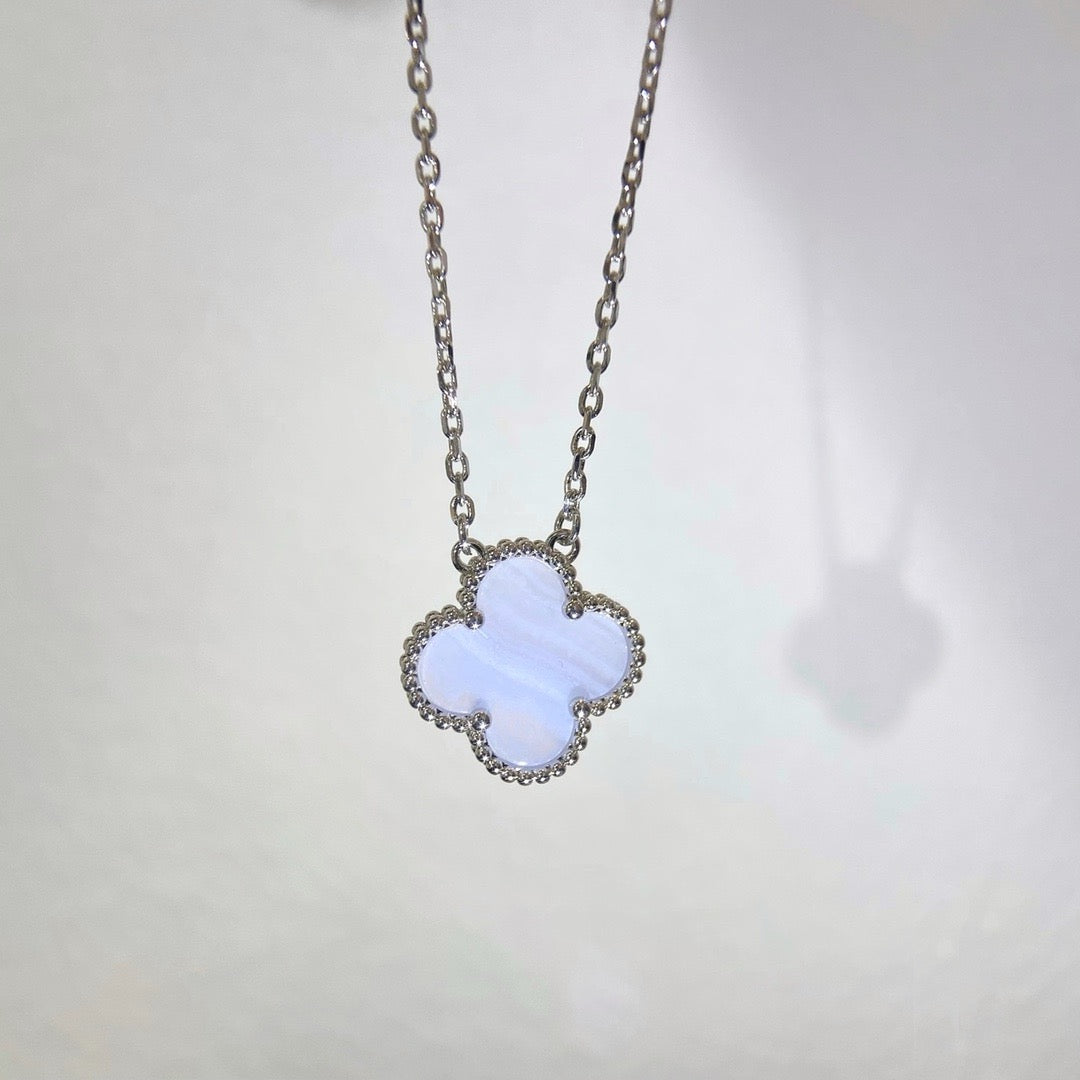[Spark]CLOVER 15MM BLUE CHALCEDONY NECKLACE SILVER