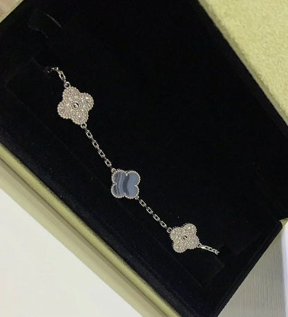 [Spark] CLOVER 5 MOTIF PURPLE CHALCEDONY BRACELET COLLECTION