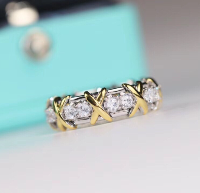 [Spark jewelrys]Classic Gold Diamond Ring