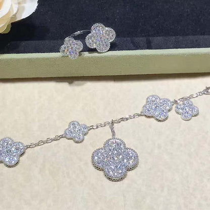 [Spark]CLOVER 6 MOTIFS SILVER DIAMOND BRACELET
