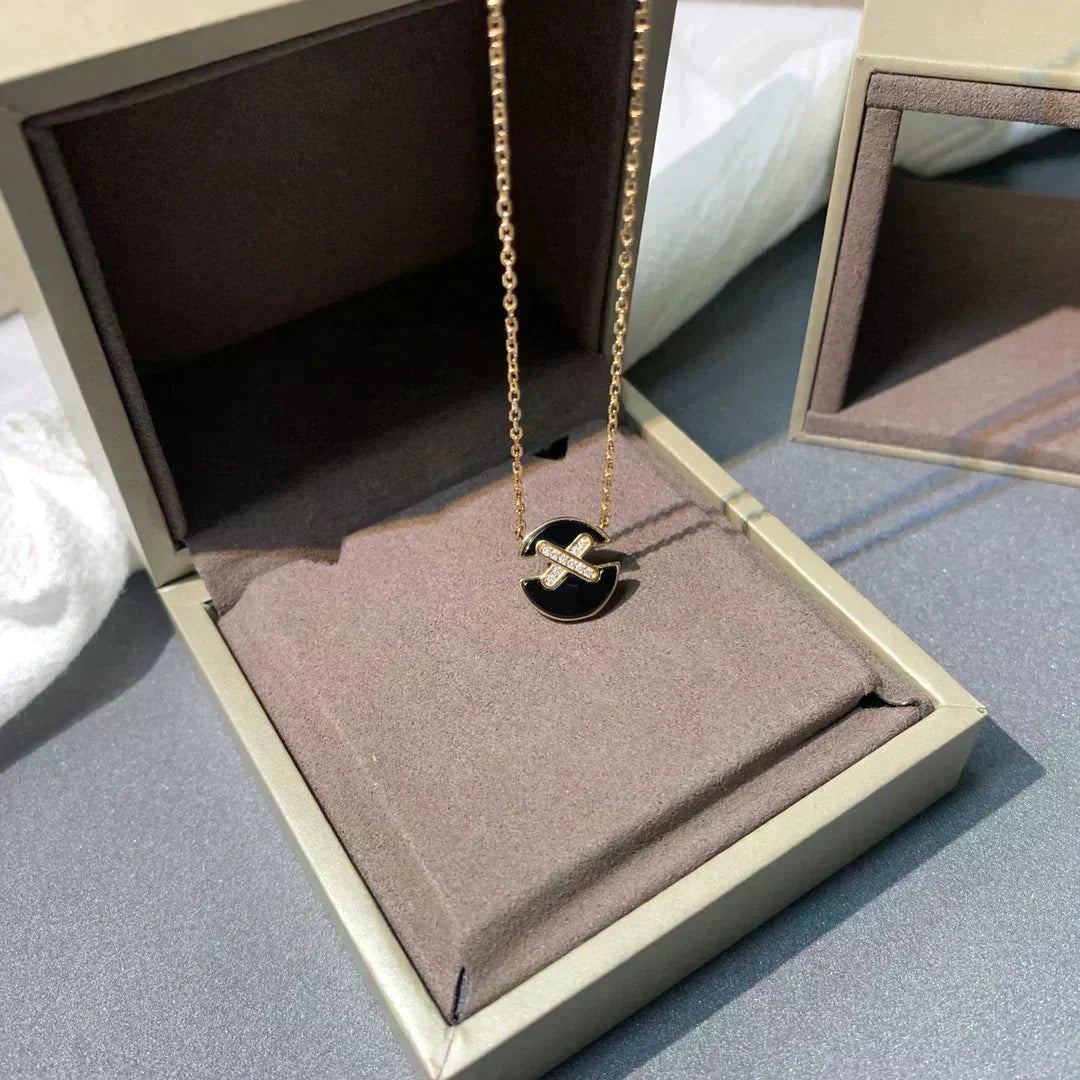 [Spark]JEUX DE Spark GOLD DIAMOND NECKLACE