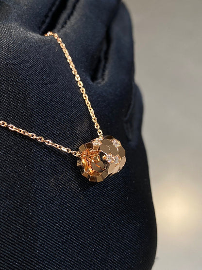 [Spark]BEE LOVE DIAMOND NECKLACE