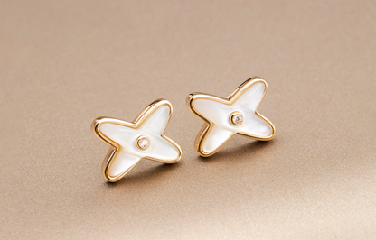 [Spark]JEUX DE WHITE MOP Spark GOLD DIAMOND EARRINGS