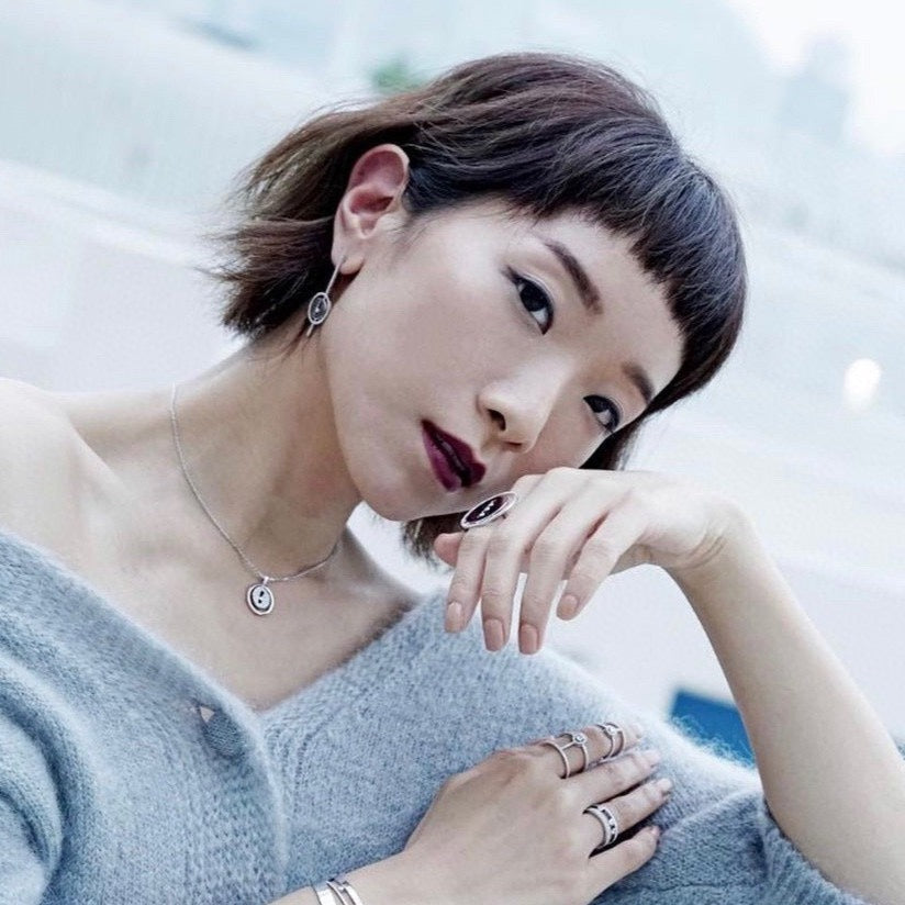 [Spark]Demo MOVE ARROW PINK GOLD DIAMOND EARRINGS