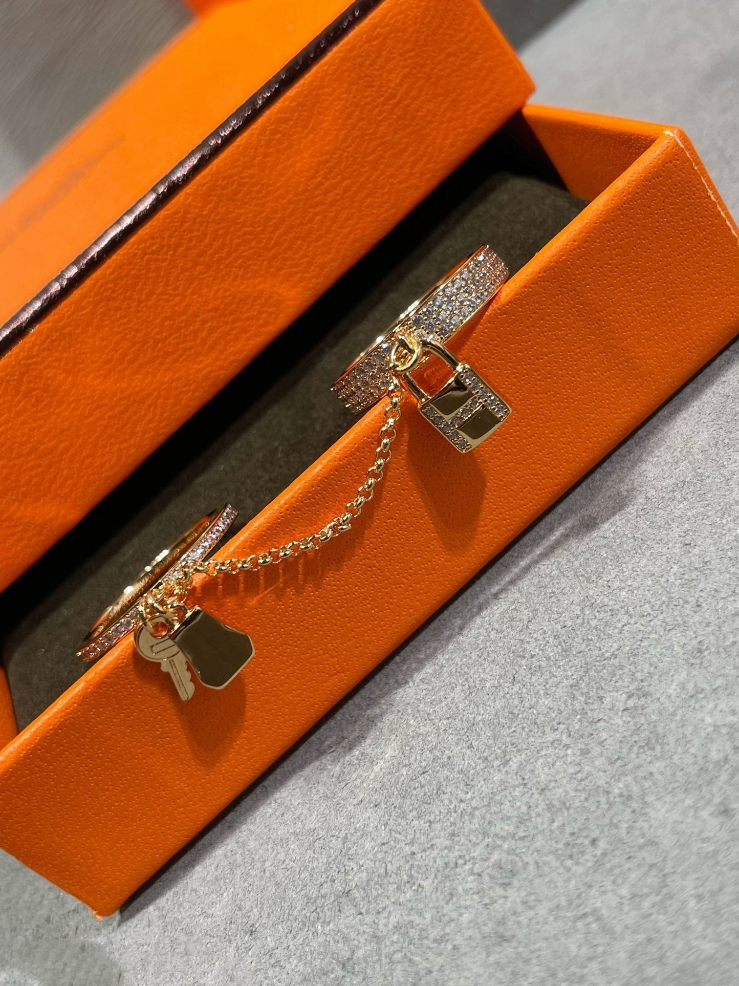 [Spark]HM KELLY CLOCHETTE DOUBLE RING IN  WITH DIAMONDS