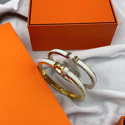[Spark]CLASSIC HM CLIC WHITE 8MM ENAMEL BRACELET